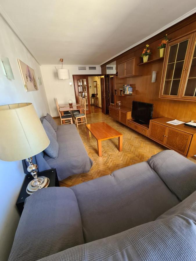 Dos Torres Tauriel - Espacioso Apartamento Con Impresionantes Vistas Y Garaje Privado Zaragoza Luaran gambar