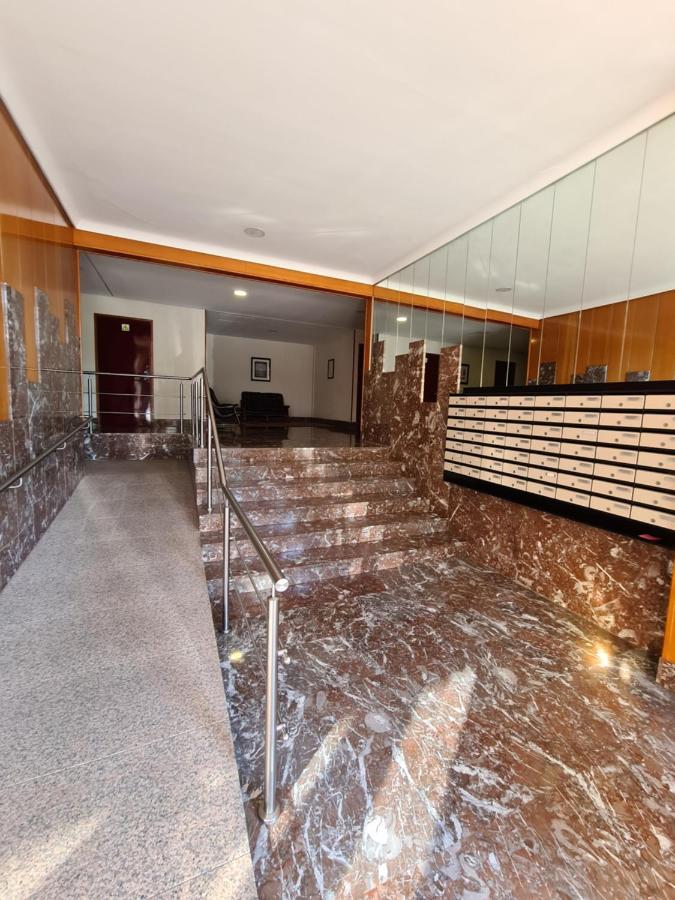 Dos Torres Tauriel - Espacioso Apartamento Con Impresionantes Vistas Y Garaje Privado Zaragoza Luaran gambar
