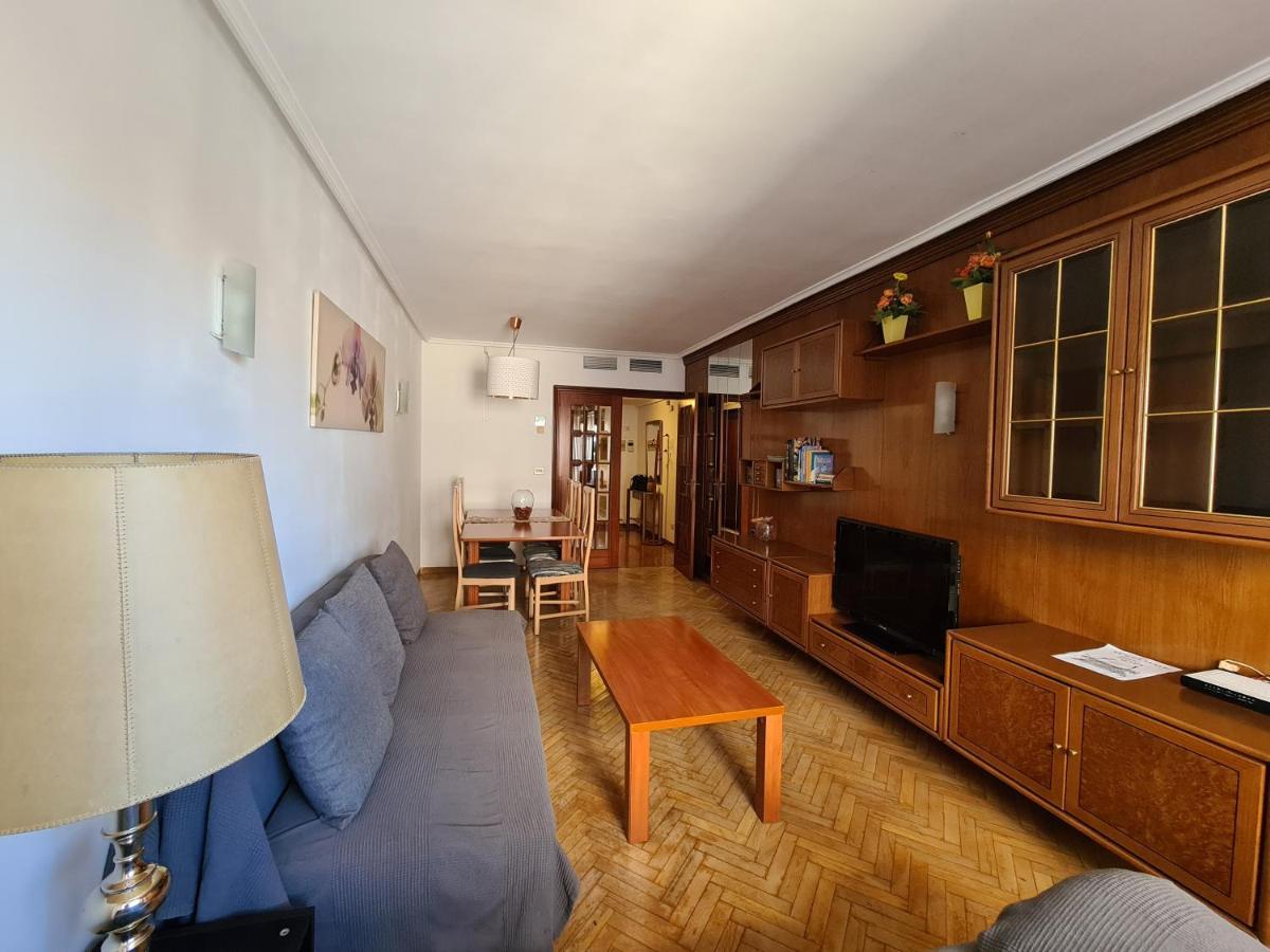 Dos Torres Tauriel - Espacioso Apartamento Con Impresionantes Vistas Y Garaje Privado Zaragoza Luaran gambar