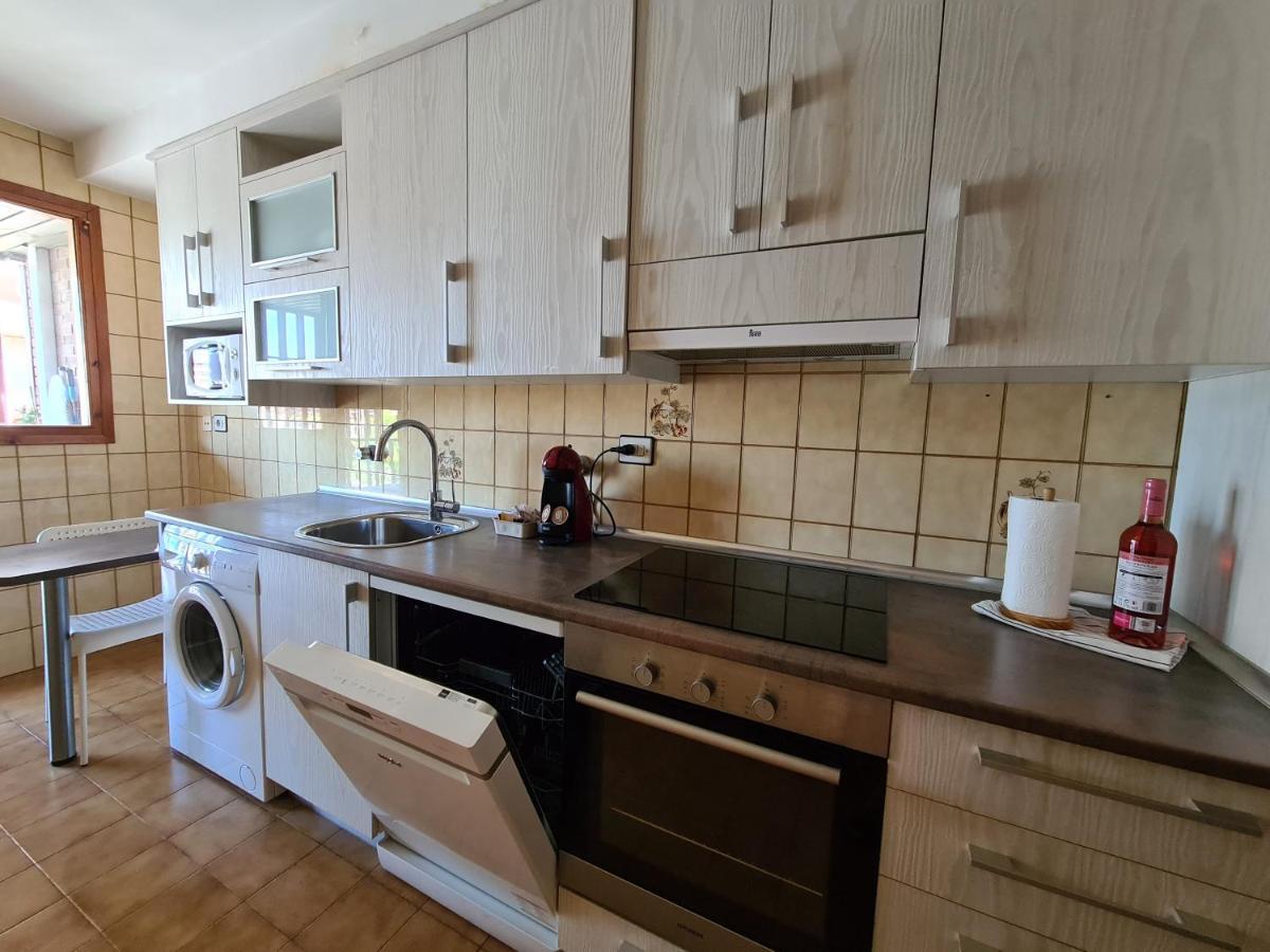 Dos Torres Tauriel - Espacioso Apartamento Con Impresionantes Vistas Y Garaje Privado Zaragoza Luaran gambar