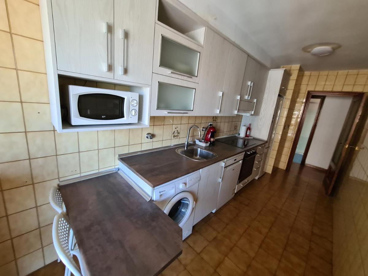 Dos Torres Tauriel - Espacioso Apartamento Con Impresionantes Vistas Y Garaje Privado Zaragoza Luaran gambar